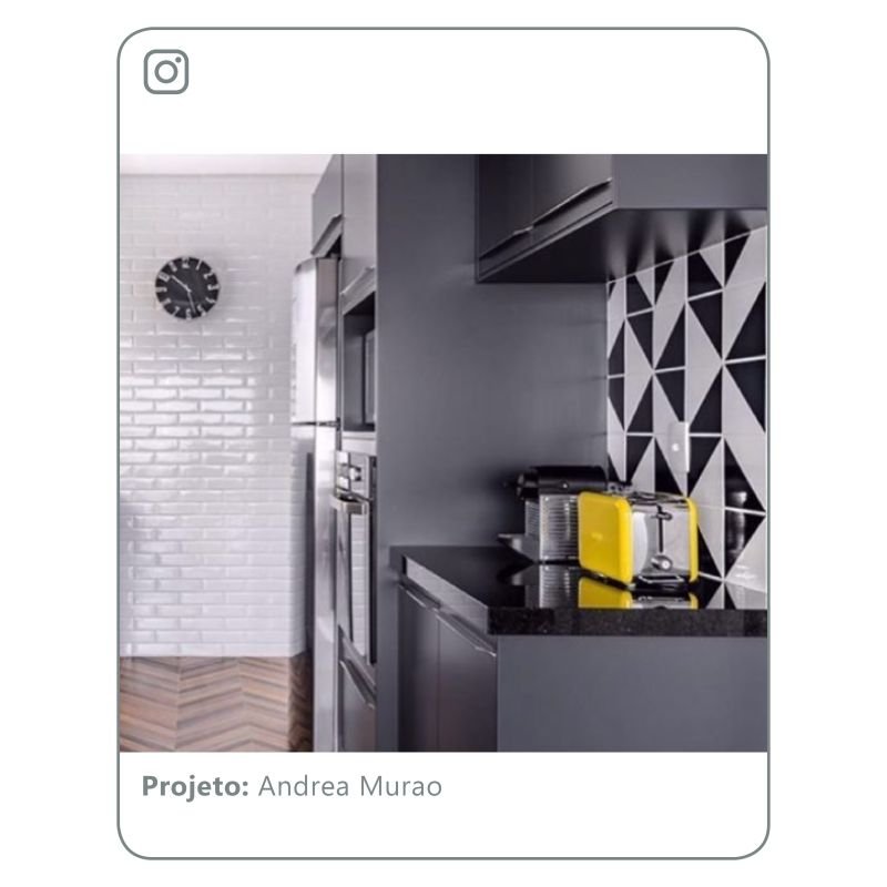 Azulejos Preto e Branco Raiz